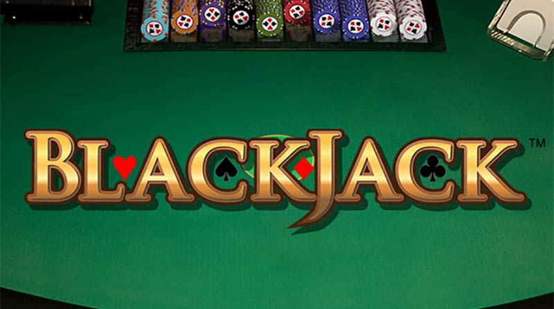 Bàn blackjack minh họa cách chọn game bài 789Club